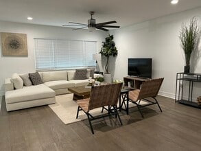 311 Live Oak Ave in Temple Terrace, FL - Building Photo - Building Photo