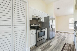 1866 Delki St NW in Palm Bay, FL - Building Photo - Building Photo