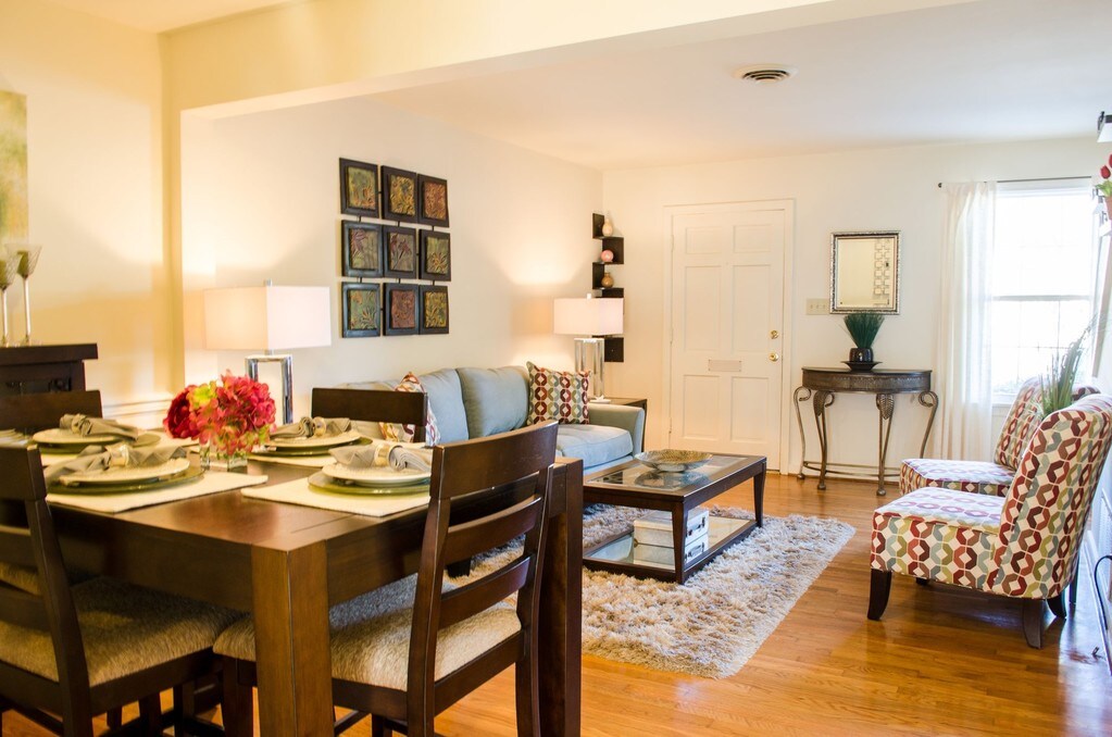 Landmark at Tuckahoe Apartments in Henrico, VA