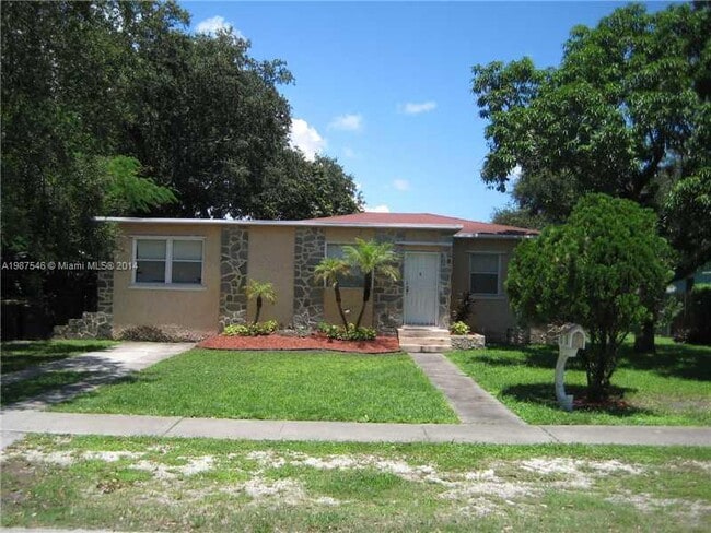property at 1565 NE 141st St