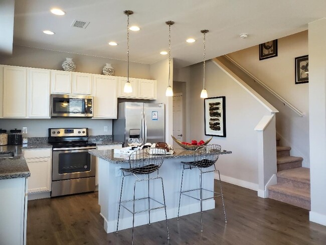 16073 E 47th Pl in Denver, CO - Building Photo - Building Photo