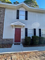 6718 Bryant St in Myrtle Beach, SC - Building Photo