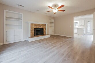 9908 Point View Dr in Jonesboro, GA - Building Photo - Building Photo