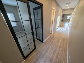 4535 Herbert River Ave in Las Vegas, NV - Building Photo - Building Photo