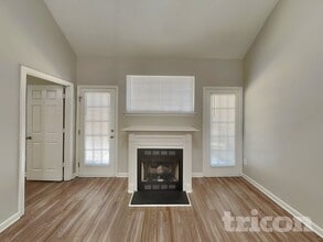 12138 Goff House Ct, Unit B-32 in Charlotte, NC - Building Photo - Building Photo