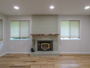 4185 SW Childs Rd in Lake Oswego, OR - Building Photo - Building Photo