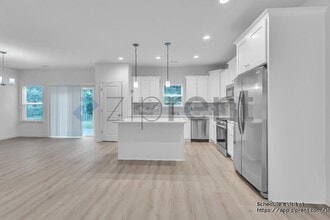 1144 Thayer Gln Ct in Charlotte, NC - Building Photo - Building Photo