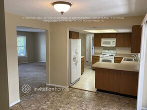 1685 Fortune Dr in Clearwater, FL - Building Photo - Building Photo