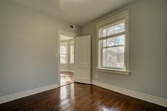 7331 S Dante Ave in Chicago, IL - Building Photo - Building Photo