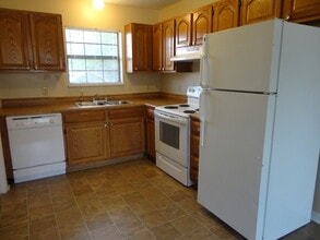 121 Stone Tree Dr in Maryville, TN - Building Photo - Building Photo