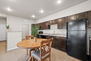 San Angelo Terrace in San Angelo, TX - Building Photo