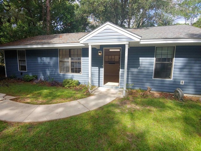 property at 910 Bald Eagle Run