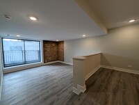 1212 N La Salle Dr, Unit 2 in Chicago, IL - Building Photo - Building Photo