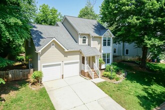 3303 Van Allen Cir in Greensboro, NC - Building Photo - Building Photo