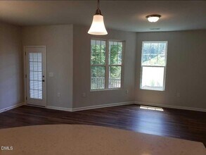 6009 Beale Loop in Raleigh, NC - Foto de edificio - Building Photo