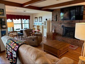 5523 E Grande Vista Ct in Monticello, IN - Building Photo - Building Photo