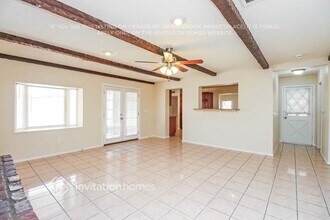 461 N Kirchoff in Mesa, AZ - Building Photo - Building Photo