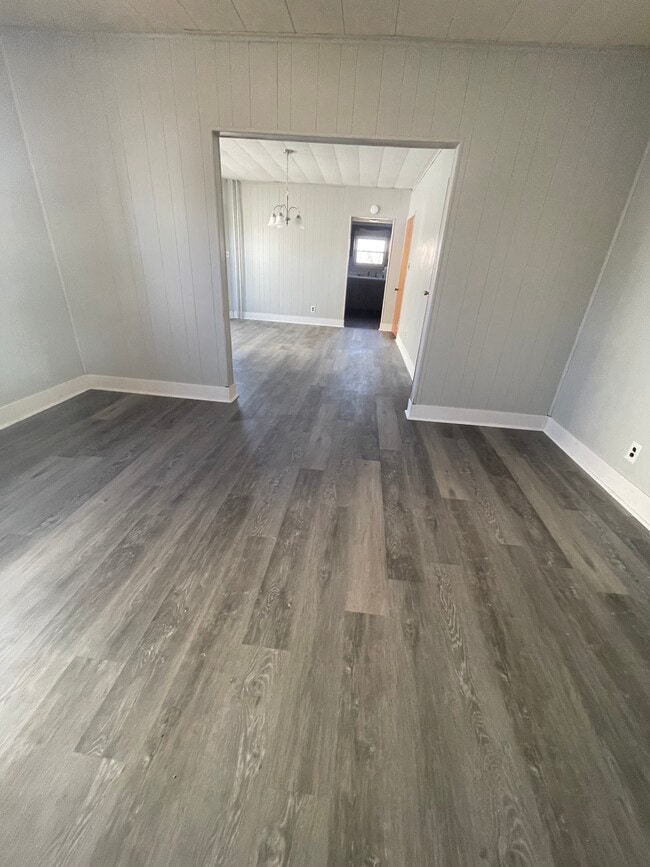 property at 9 N 4th St