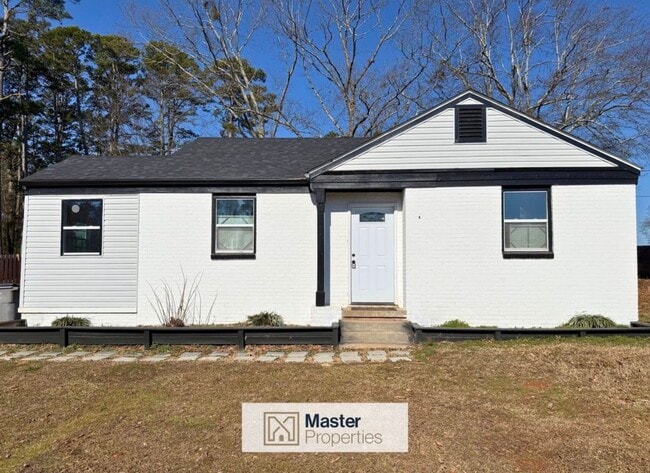 property at 27 Ridgeway Dr