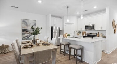 31 Quaker Rdg Dr in Calabash, NC - Building Photo - Building Photo