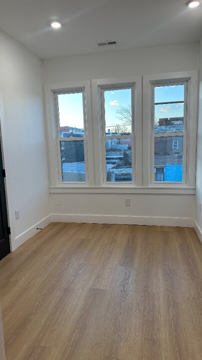 3327 N American St in Philadelphia, PA - Building Photo