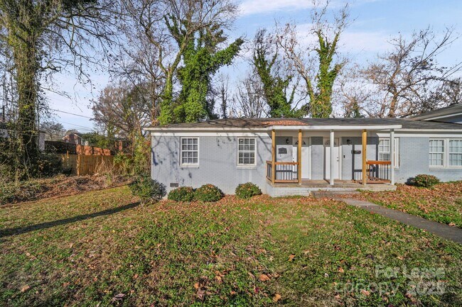 2621 Druid Hls Wy-Unit -1 in Charlotte, NC - Building Photo - Building Photo