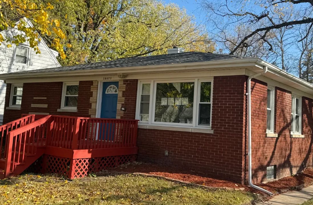 16879 Head Ave in Hazel Crest, IL - Building Photo
