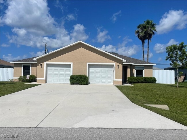 1020 NE 8th Pl