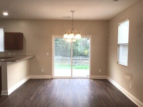 8817 Kellum Dr in North Charleston, SC - Foto de edificio - Building Photo