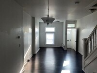 605 N Decker Ave photo'