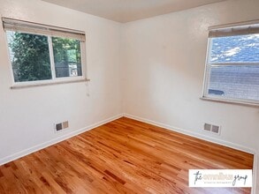 2481 S Corona St-Unit -2479 in Denver, CO - Building Photo - Building Photo