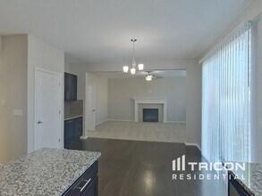 6324 N Ensenada Ct in Aurora, CO - Building Photo - Building Photo