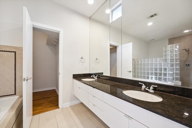 property at 4333 O'Reilly