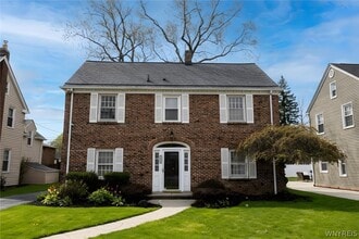 3025 Macklem Ave in Niagara Falls, NY - Building Photo - Building Photo