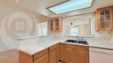 20021 N 17th Dr in Phoenix, AZ - Building Photo - Building Photo