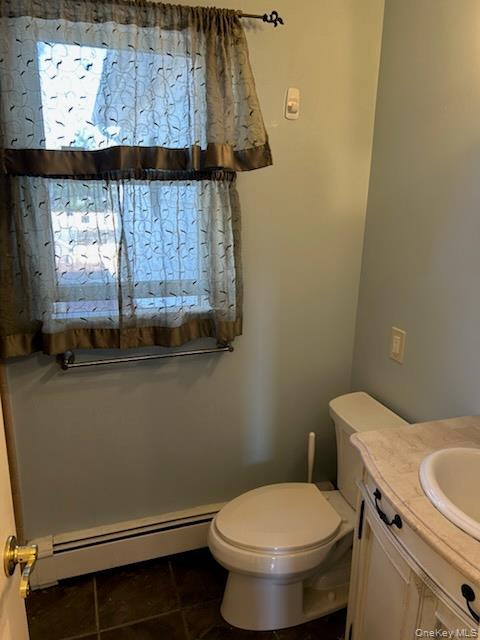 15 N Crescent Dr in Farmingdale, NY - Building Photo - Building Photo