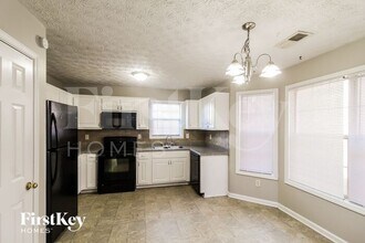 179 Calico Loop in Grantville, GA - Building Photo - Building Photo