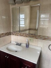 267 Schenck Ave-Unit -Apt# Left in Great Neck, NY - Building Photo - Building Photo