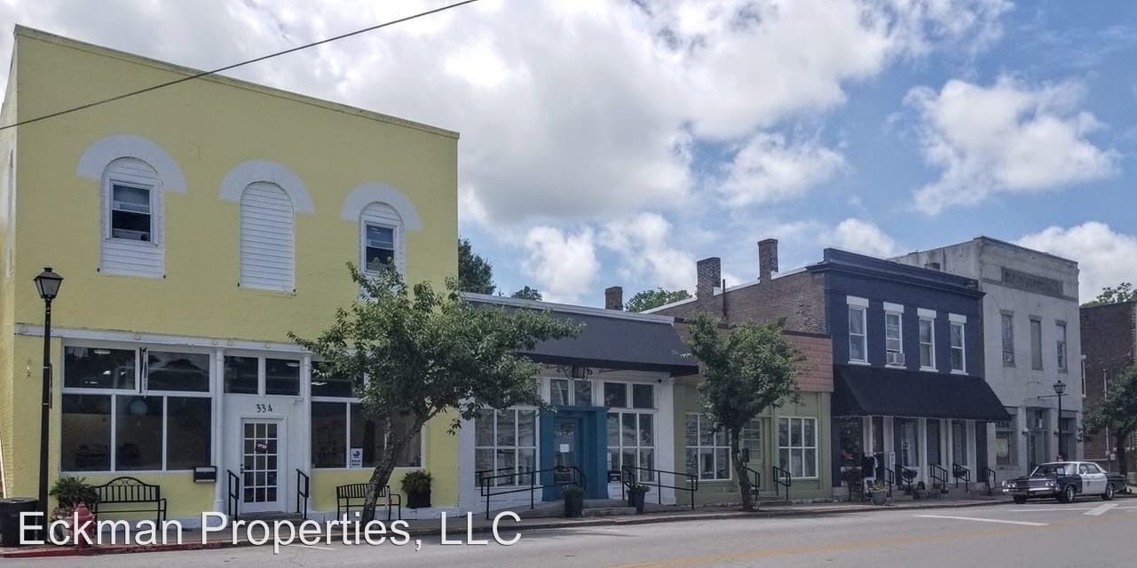 334 E Main St in Wilmore, KY - Building Photo