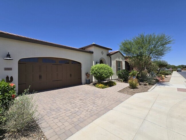 property at 35532 N Sunset Trail