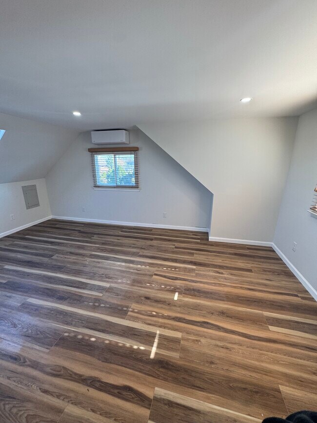664 Peconic Ave in West Babylon, NY - Building Photo - Building Photo