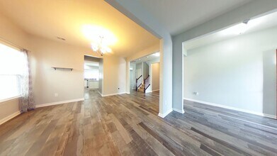 10791 White Dogwood Dr in Providence Forge, VA - Building Photo - Building Photo