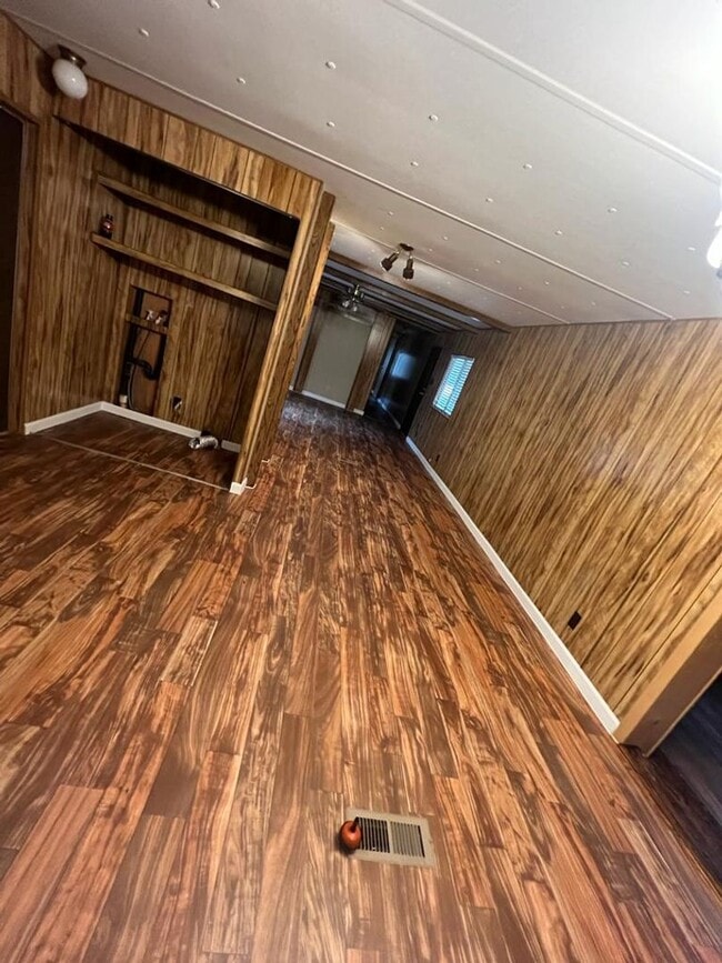 3710 Stanley Dr in Vidor, TX - Building Photo - Building Photo