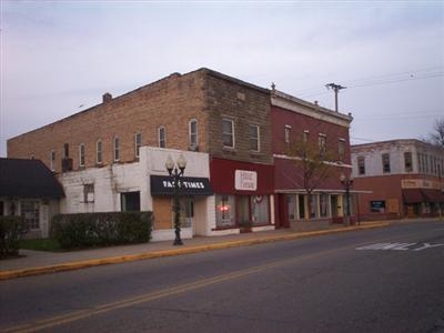 5 Main St in Hartford, MI - Building Photo - Building Photo