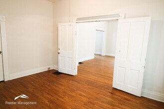 908 Leavenworth St in Manhattan, KS - Building Photo - Building Photo