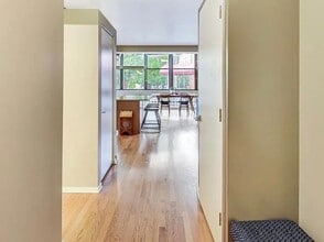 5200 S Ellis Ave in Chicago, IL - Building Photo - Building Photo