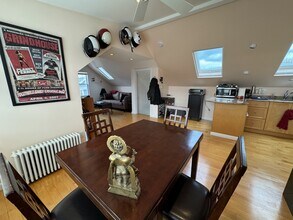 17 Skahan Rd in Belmont, MA - Building Photo - Building Photo