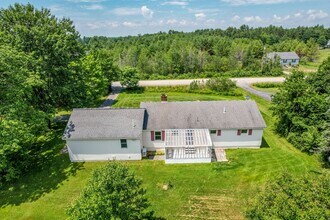 28 New Rd in Arundel, ME - Building Photo - Building Photo