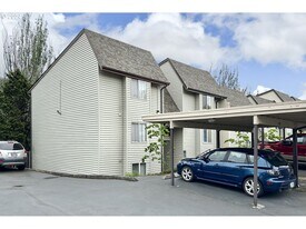 200 SW Florence Ave in Gresham, OR - Building Photo