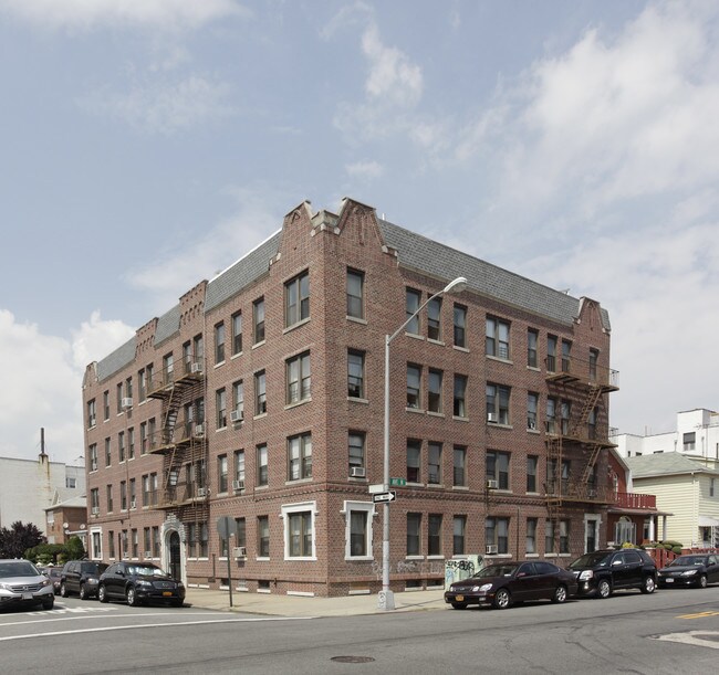 1447 E 2nd St in Brooklyn, NY - Building Photo - Building Photo